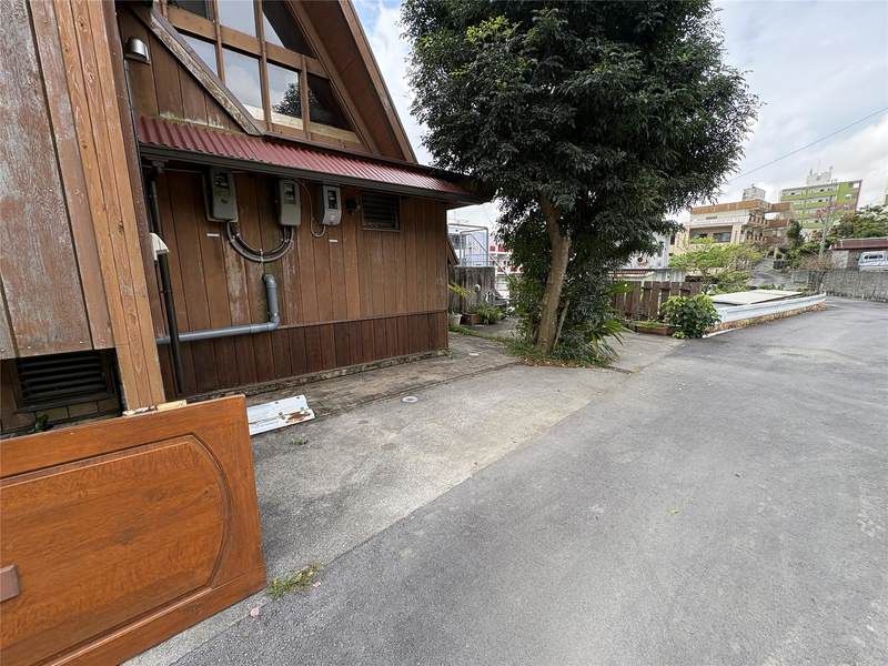 2LDK Rental Apartment in Nishihara-cho, Okinawa - 88 sqm - Thumbnail 4