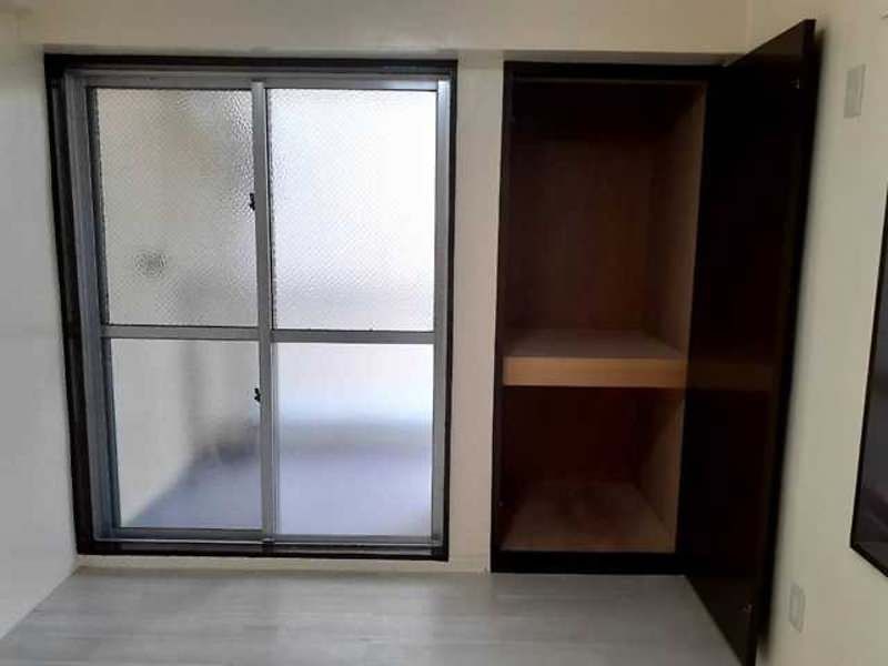 Sakurazaka Heights 1R Apartment for Rent in Naha, Okinawa - Thumbnail 4