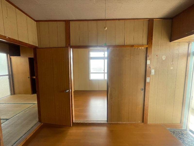 2DK Apartment for Rent in Izu, Urasoe City, Okinawa - Thumbnail 4