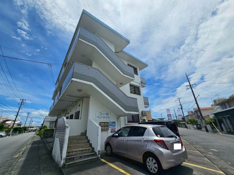 Okinawa City Kaibo 3LDK House with Rental Income - Thumbnail 2