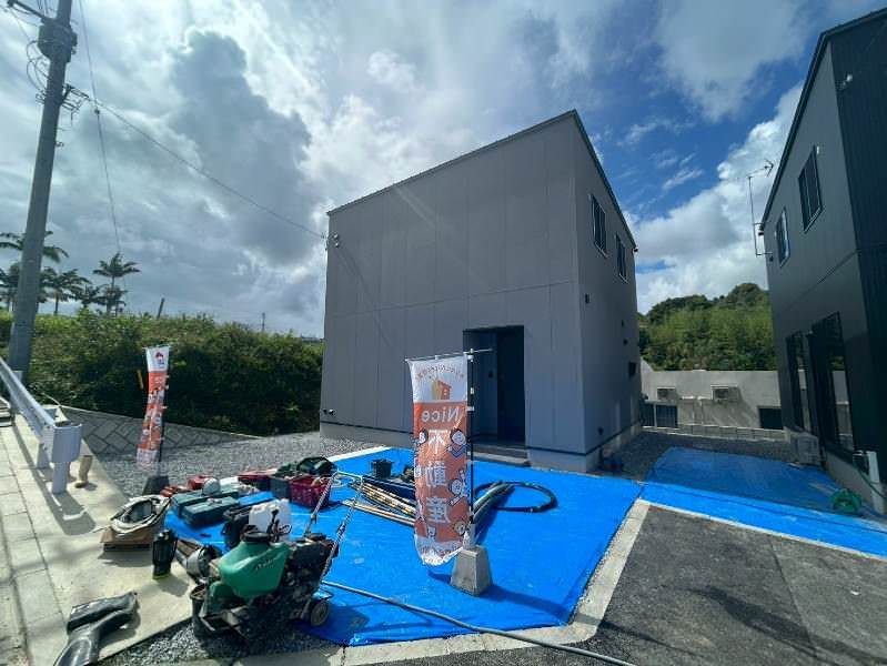 New 2025 4LDK House for Sale in Okinawa City Noborikawa - Thumbnail 2