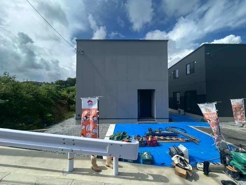 New 2025 4LDK House for Sale in Okinawa City Noborikawa - Thumbnail 4