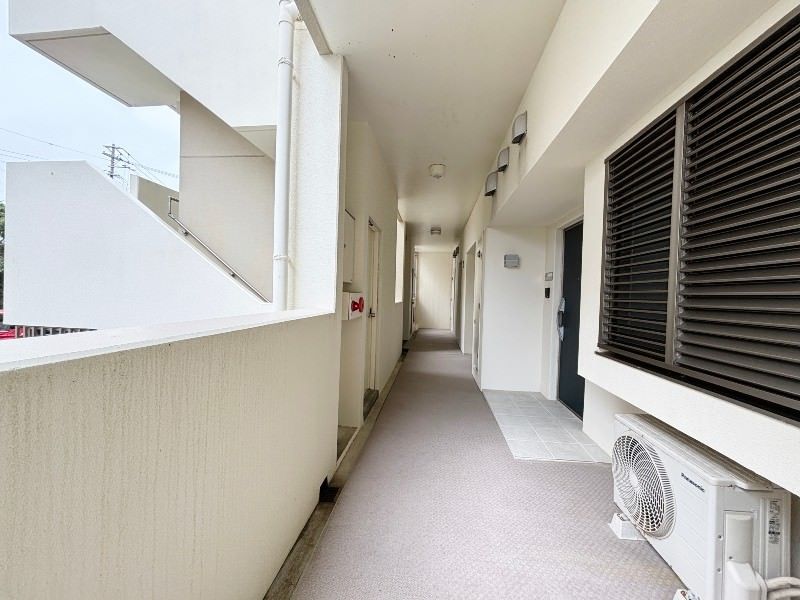 Ocean View 3LDK Apartment for Sale in Okinawa City - Thumbnail 4