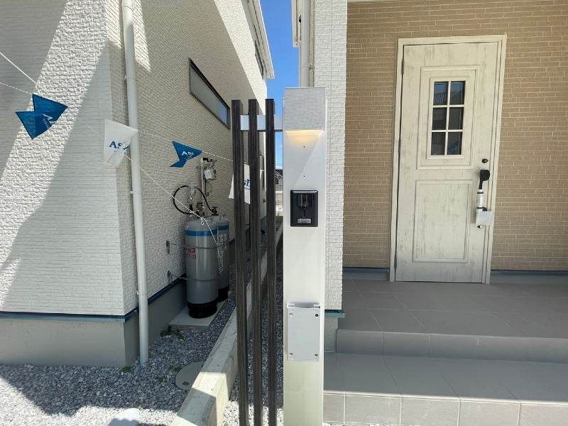New 2025 4LDK House in Uruma City, Okinawa with Buyer Perks - Thumbnail 3