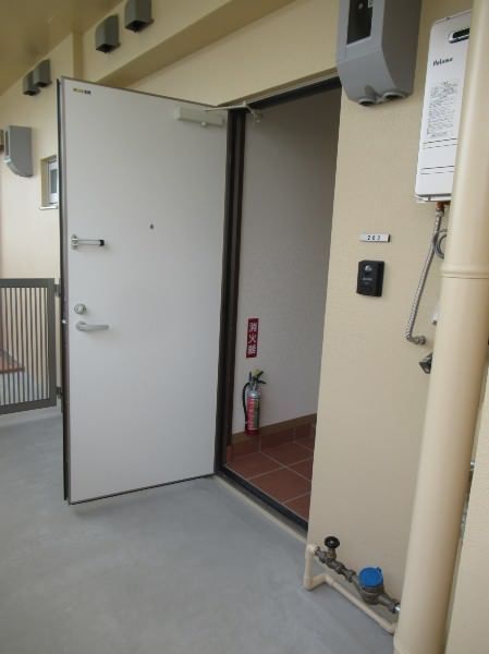 New 2025 1K Apartment for Rent in Nishihara, Okinawa - Thumbnail 2