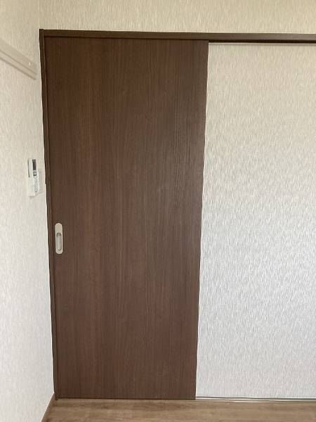 Modern 2LDK Apartment in Kadena Town, Okinawa - 55 sqm - Thumbnail 3