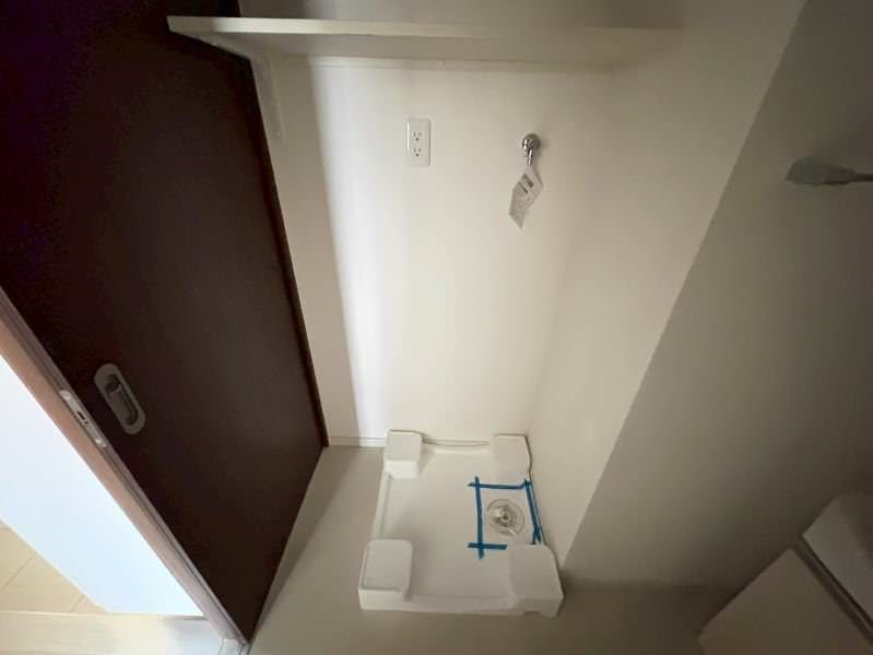 Rent 1K Apartment in Naha, Okinawa - Ribs Asahibashi III - Thumbnail 3