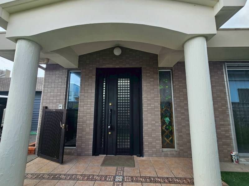 Western-Style 2LDK House with Garage in Okinawa City - Thumbnail 4