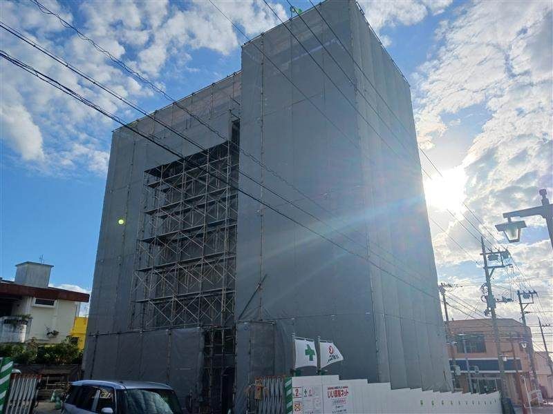 New 1LDK Pet-Friendly Apartment for Rent in Chatan, Okinawa - Thumbnail 2
