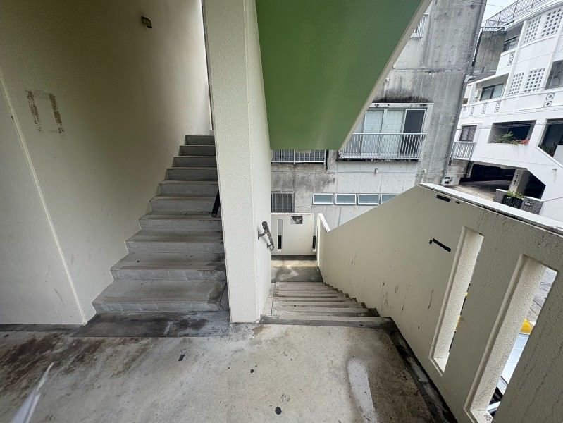 1K Apartment for Rent in Urasoe, Okinawa - 25.2 sqm - Thumbnail 4
