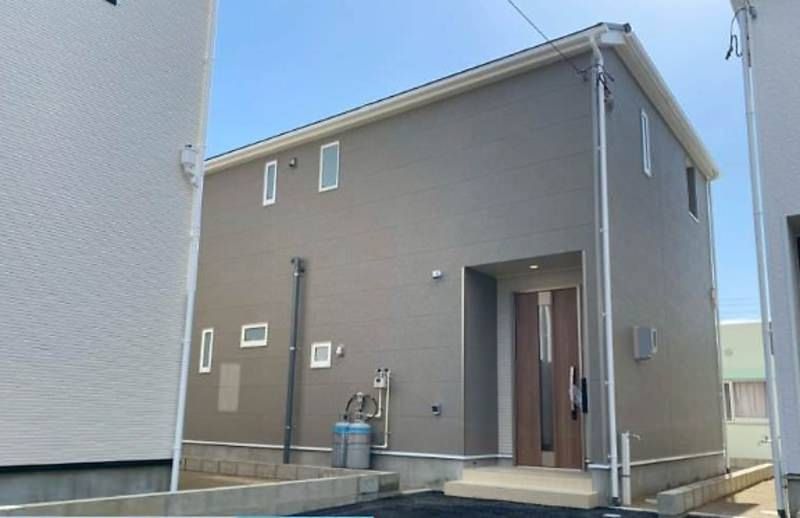 New 3LDK House for Sale in Uruma, Okinawa - 2026 Build - Thumbnail 4