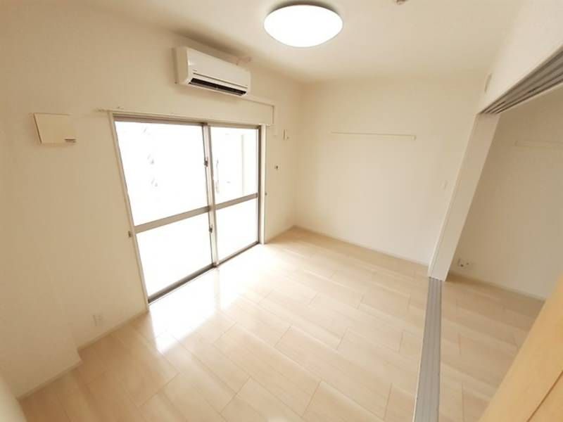 Maison du Soleil 1DK Apartment for Rent in Naha, Okinawa - Thumbnail 4