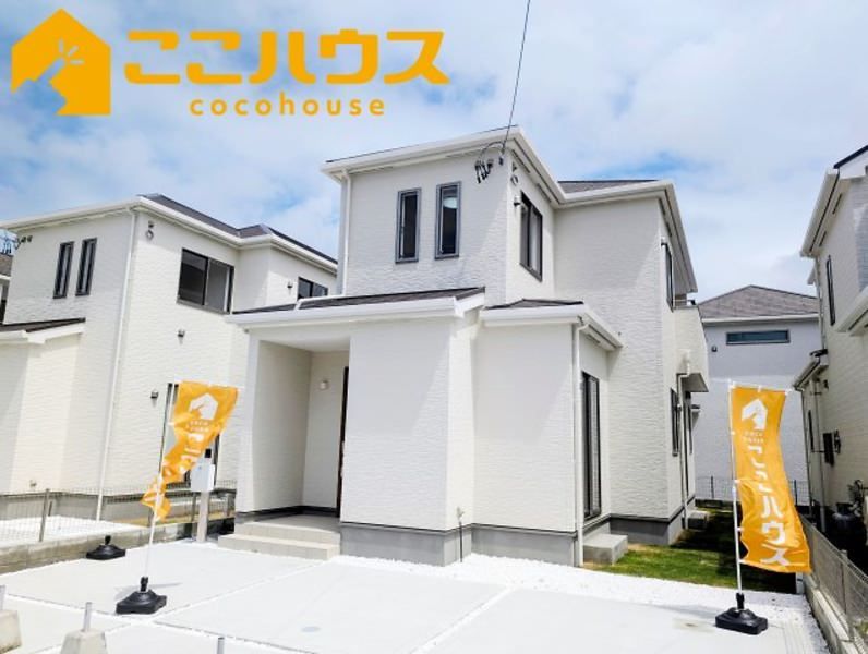 New 4LDK House for Sale in Yomitan Village, Okinawa - Thumbnail 2