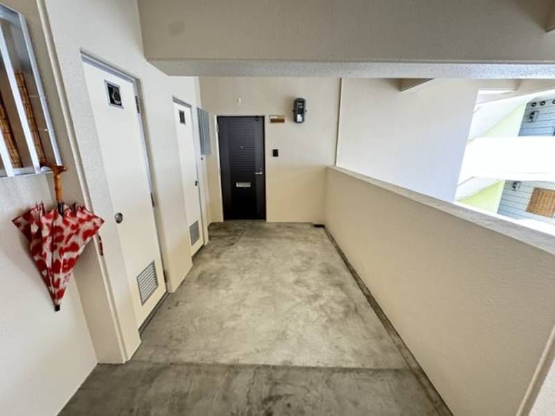 3LDK Apartment for Rent in Oroku, Naha City, Okinawa - Thumbnail 2