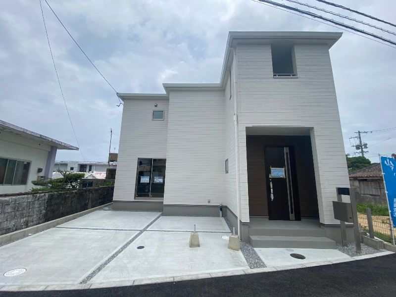 Buildable Land for Sale in Uruma City, Okinawa - Lot 3 - Thumbnail 3