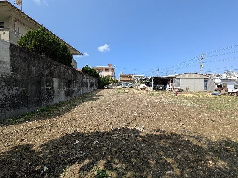 Land for Sale in Kaza, Tomigusuku, Okinawa - 479 sqm - Thumbnail 2