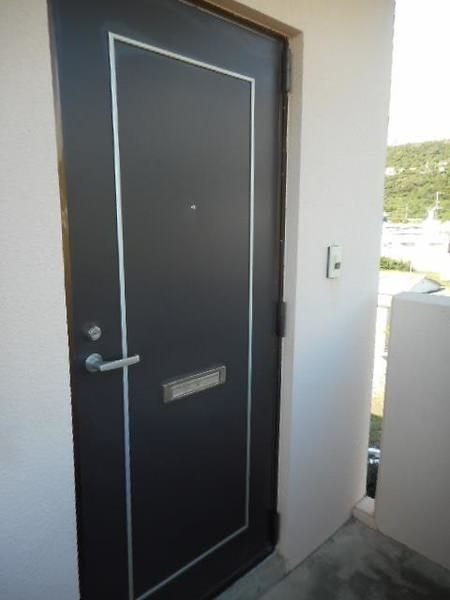 2LDK Apartment for Rent in Nakagusuku Village, Okinawa - Thumbnail 2
