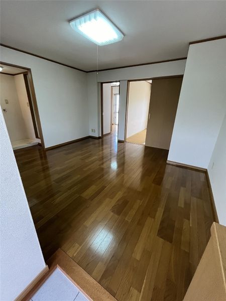2LDK Apartment for Rent in Nakagusuku Village, Okinawa - Thumbnail 3