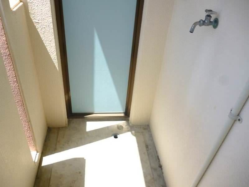 1K Apartment for Rent in Naha City, Okinawa - No Key Money - Thumbnail 4