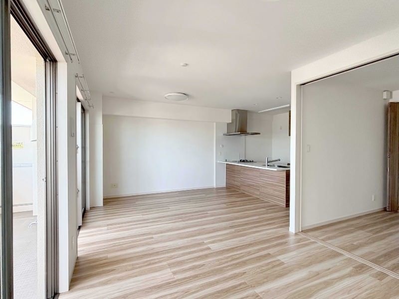 Ocean View 2LDK Apartment in Coral Bay Ishigaki 2022 Build - Thumbnail 4