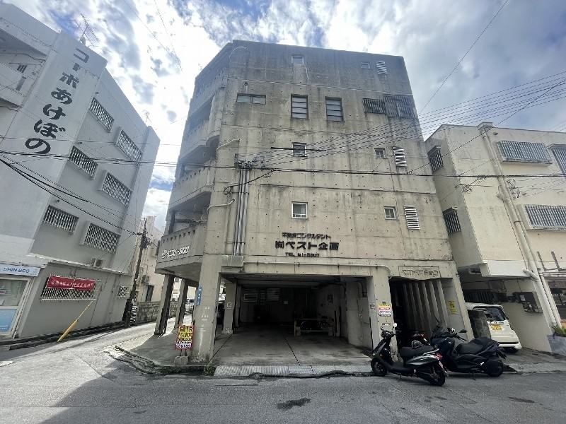 Best Mansion 1R Apartment for Rent in Naha, Okinawa - Thumbnail 3