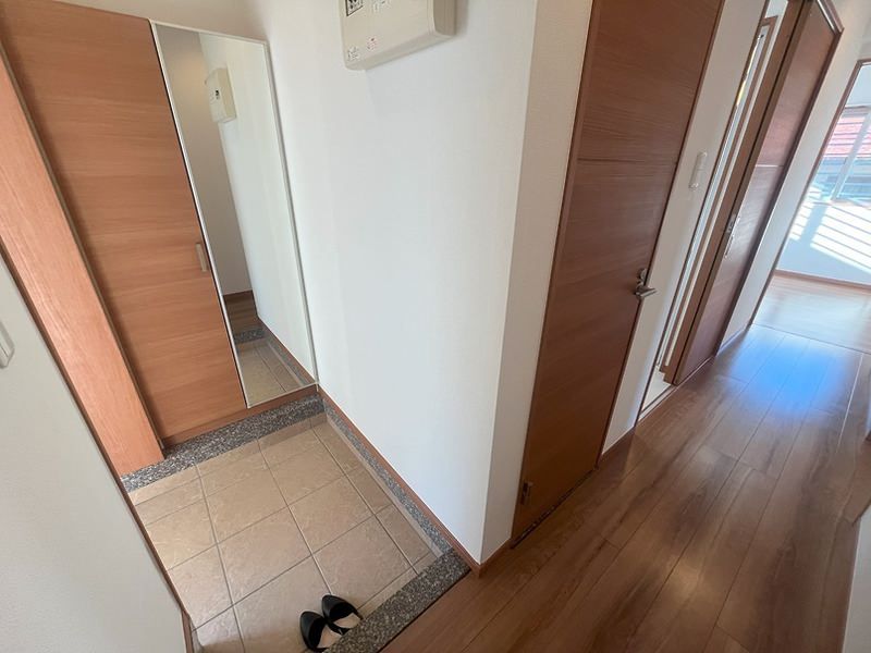 2LDK Apartment for Rent in Urasoe, Okinawa - 54.77 sqm - Thumbnail 4