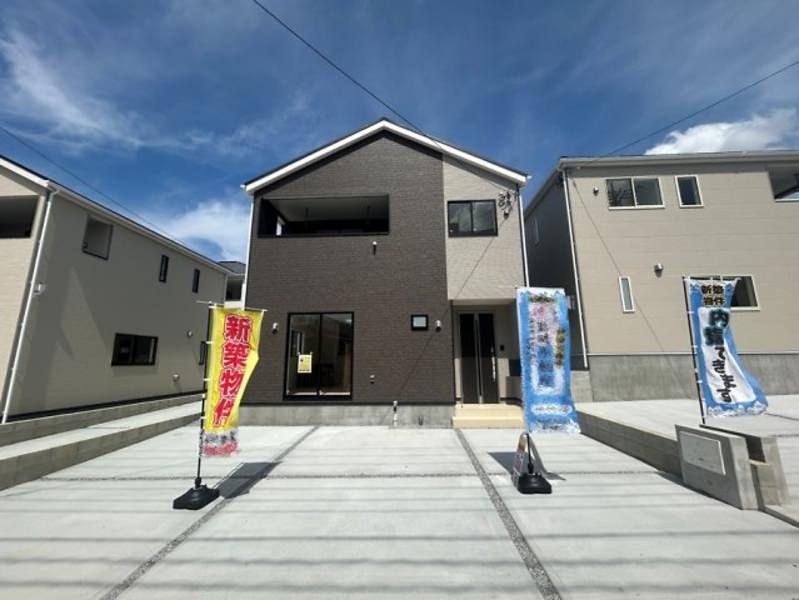 New 4LDK House for Sale in Ginowan, Okinawa - Thumbnail 3