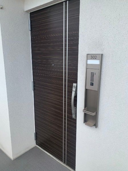 Sky Pier Hiyagon Gloria 3LDK Apartment for Sale in Okinawa City - Thumbnail 3