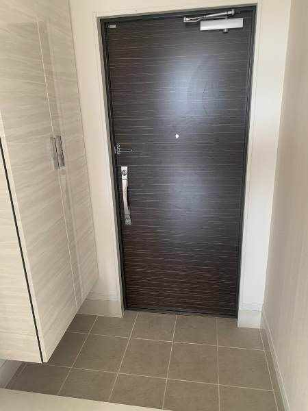 Sky Pier Hiyagon Gloria 3LDK Apartment for Sale in Okinawa City - Thumbnail 4