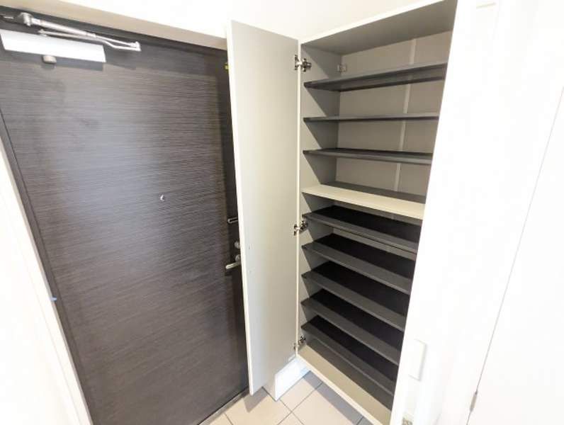 New 2LDK Apartment for Rent in Uruma, Okinawa - TREVONCIELOEMARE - Thumbnail 4