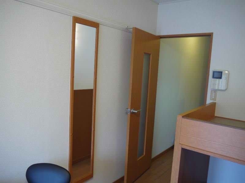 Leopalace Shisa-kan 1K Rental Apartment in Naha, Okinawa - Thumbnail 3