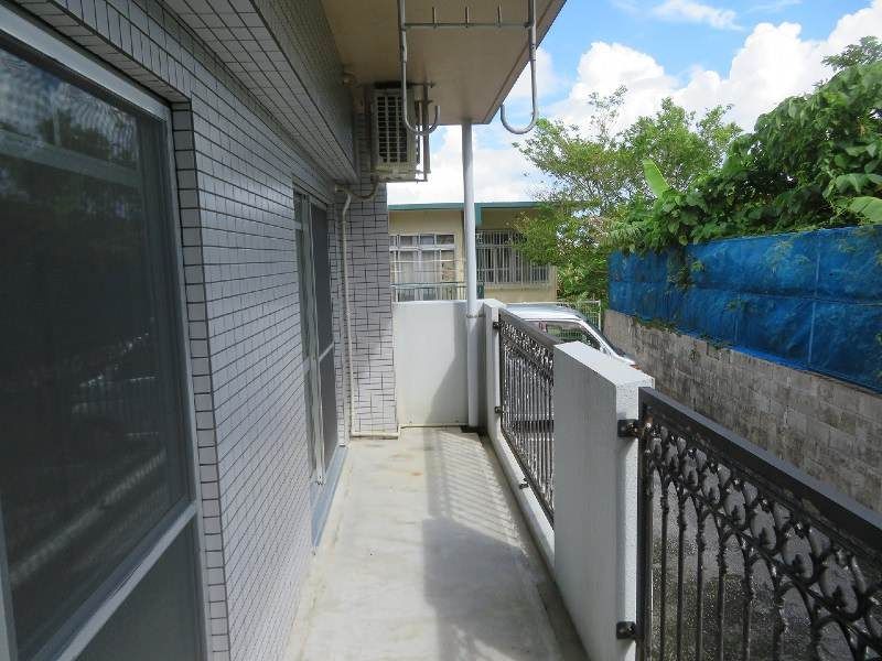 3DK Rental Apartment in Tomigusuku City, Okinawa - Thumbnail 3