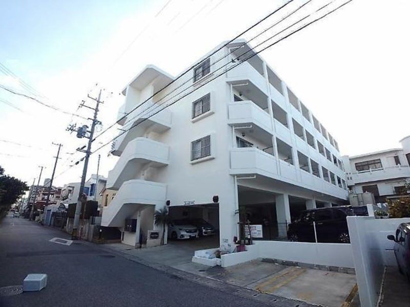 Modern 1K Apartment for Rent in Urasoe, Okinawa - Online Contracting - Thumbnail 3