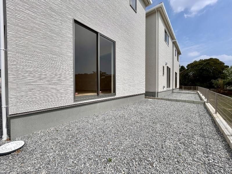 New 3LDK Detached House for Sale in Yaese Town, Okinawa - Thumbnail 2