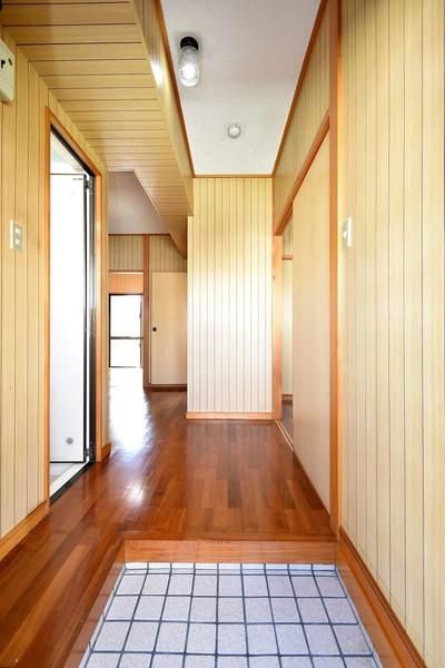 3DK Apartment for Rent in Urasoe City, Okinawa - Thumbnail 4