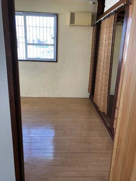 1DK Apartment for Rent in Ginowan, Okinawa – Pet Negotiable - Thumbnail 3