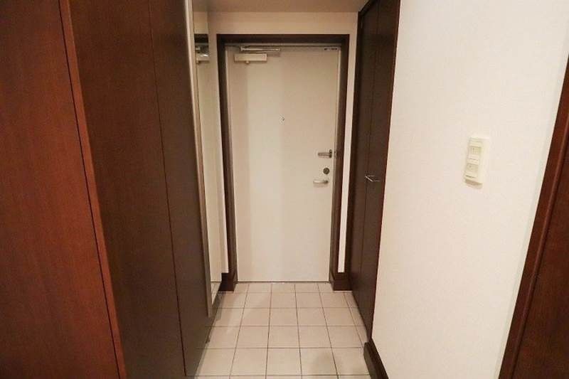 3LDK Apartment for Rent in Naha, Okinawa near Asahibashi Station - Thumbnail 3