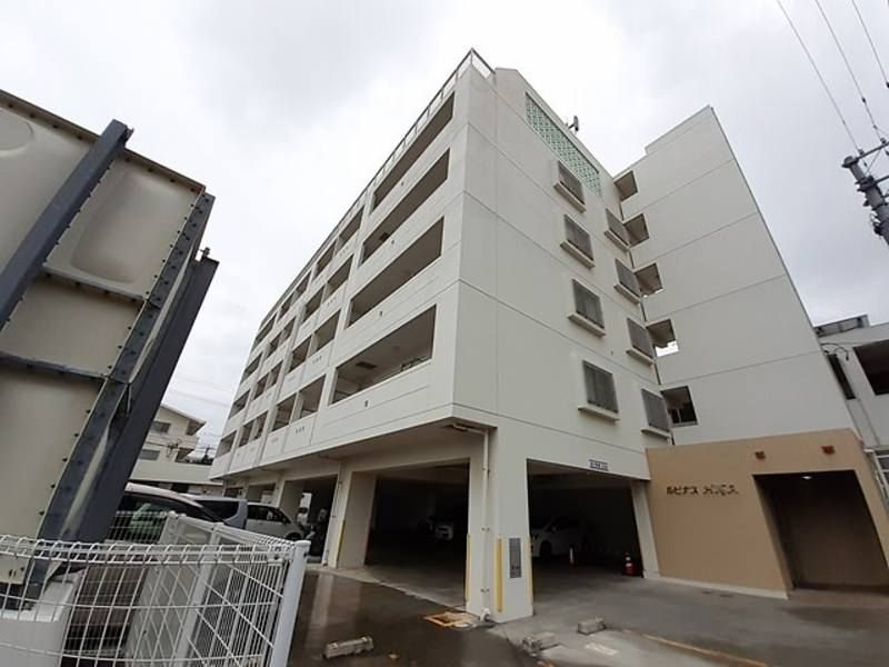 Lupinus HIGA 1K Apartment for Rent in Ginowan, Okinawa - Thumbnail 2