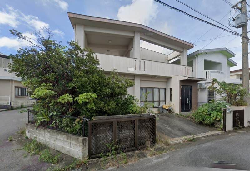 3LDK Reinforced Concrete House for Sale in Okinawa City - Thumbnail 2