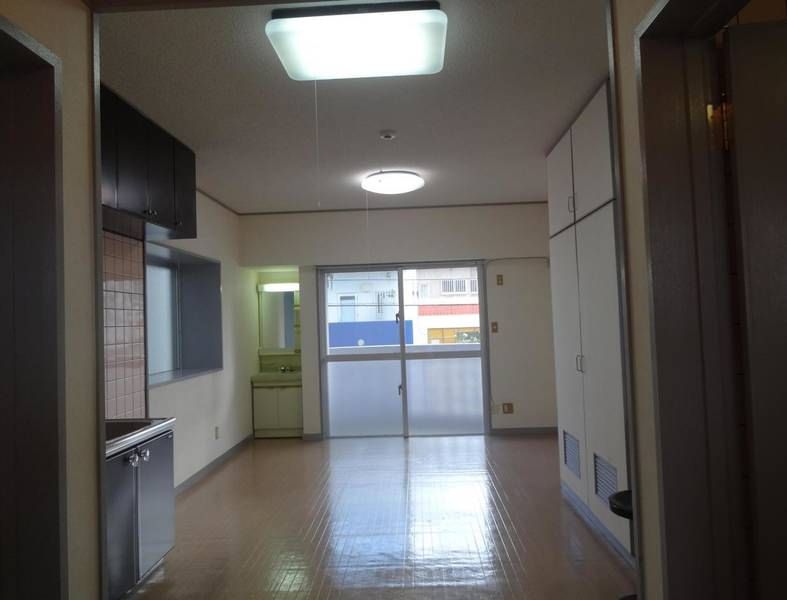 Potato Room 1R Apartment for Rent in Awase, Okinawa City - Thumbnail 3
