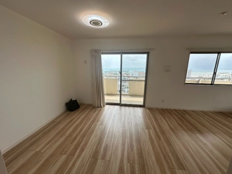 3LDK Apartment for Sale in Ishigaki City, Okinawa - Thumbnail 4