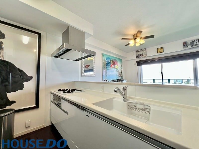 5LDK Ocean View Apartment for Sale in Ginowan, Okinawa - Thumbnail 4