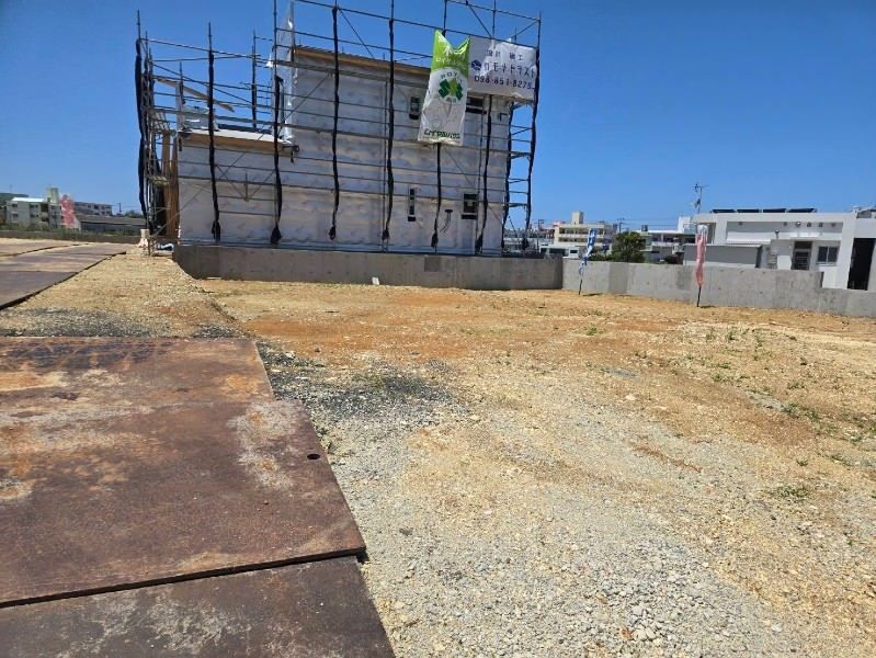 Land for Sale in Itoman City, Okinawa - 150.4 sqm Plot - Thumbnail 3