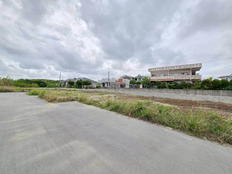 173.7 sqm Building Plot for Sale in Nishihara-cho, Okinawa - Thumbnail 2