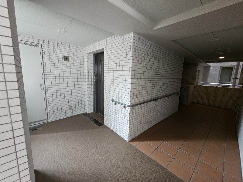3LDK Condo near Kokusai Street, Naha City, Okinawa - Thumbnail 3