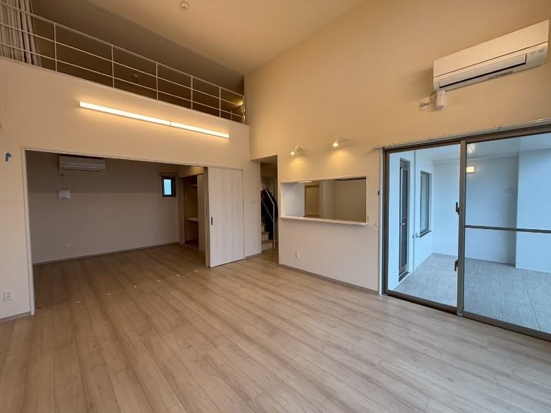 New 2025 1LDK Apartment with Loft & Ocean View in Nakagusuku - Thumbnail 3
