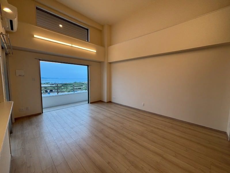 New 2025 1LDK Apartment with Loft & Ocean View in Nakagusuku - Thumbnail 2