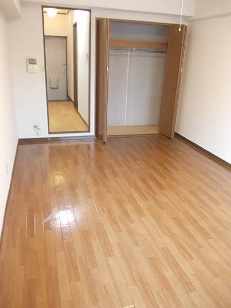 Urban View Tomari 1R Apartment for Rent in Naha, Okinawa - Thumbnail 4
