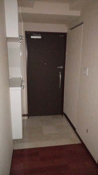 Spacious 3LDK Apartment for Rent in Naha Omoromachi, Okinawa - Thumbnail 3