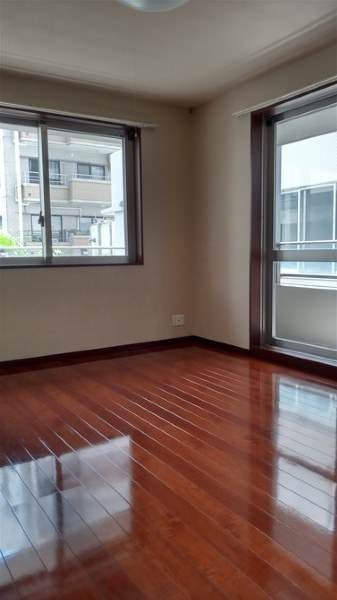 Spacious 3LDK Apartment for Rent in Naha Omoromachi, Okinawa - Thumbnail 4